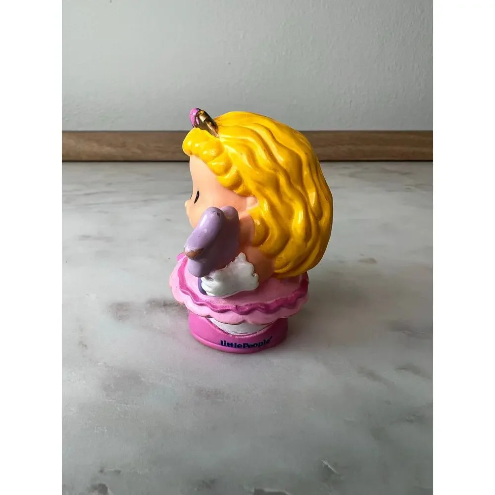 Fisher-Price Replacement Horse & Princess Sarah Lynn Figures Lil Kingdom Castle - Picture 6 of 10